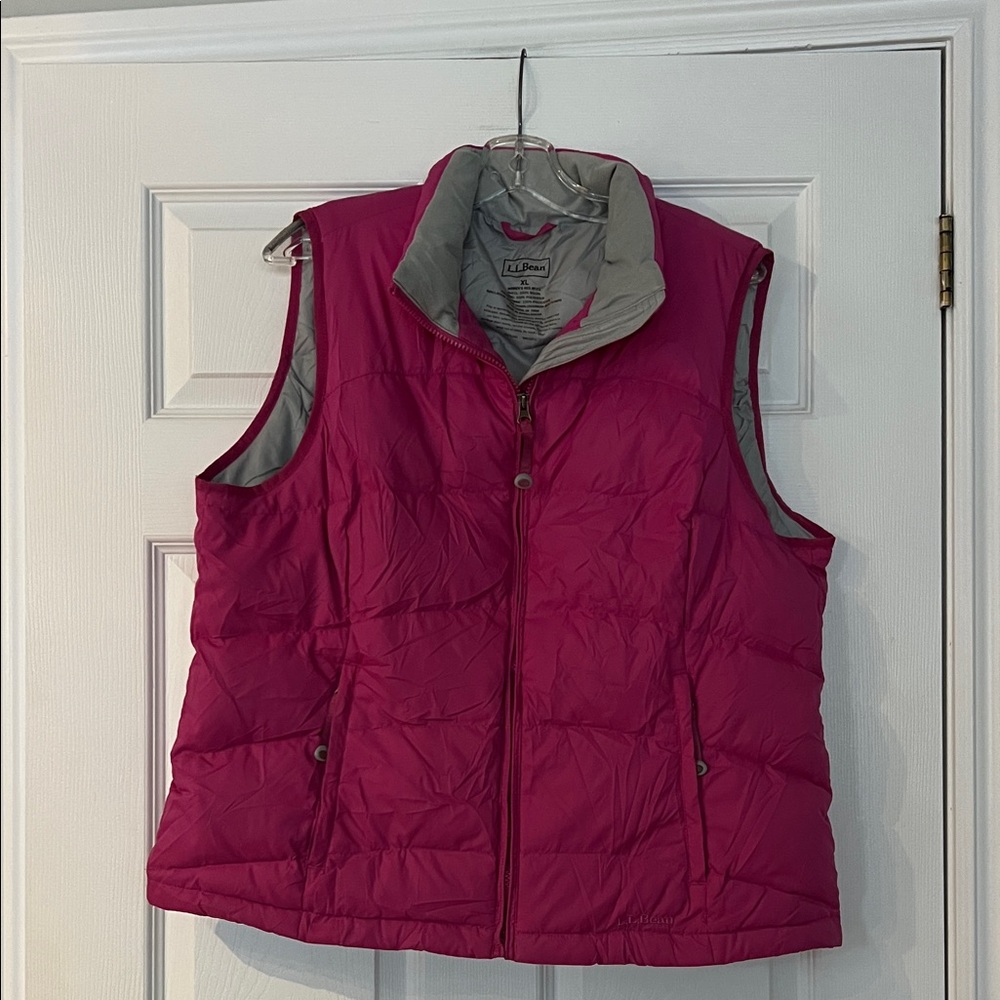 L.L. Bean Women's Fuchsia Puffer Vest